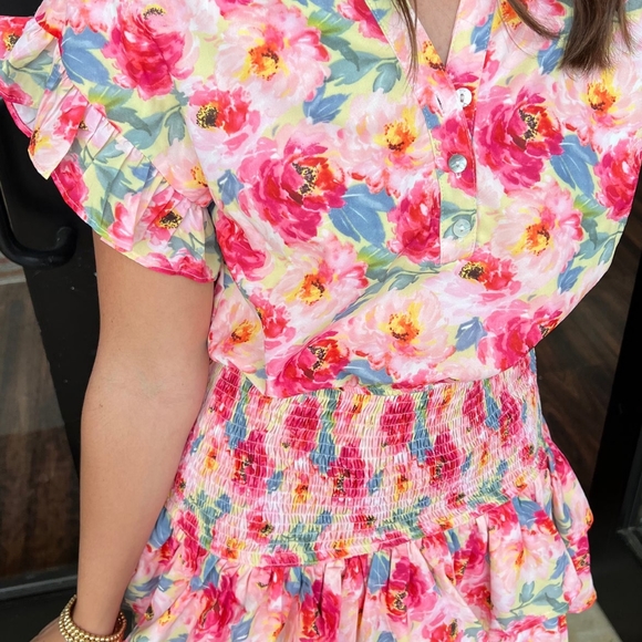 TCEC Gorgeous Feminine Floral Short Dress ! - Picture 4 of 5